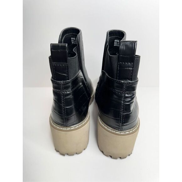 Dolce Vita Booties Size 8 Black Womens Wedge‎ Lug Chelsea Pull On - Picture 6 of 11
